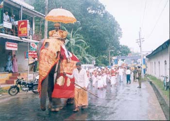 2003.01 04 - Akta Patra Pradanaya ( credential ceremony) at citi hall in Kurunegala about The C32.jpg